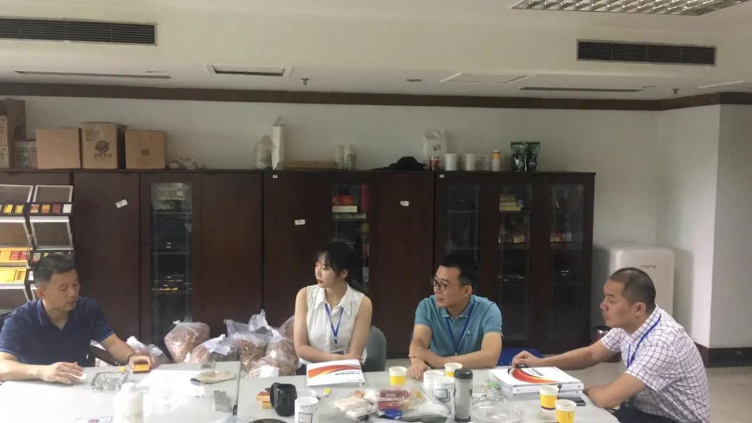 南京金陵金箔集團,金箔包裝，煙草包裝、食品包裝、藥品包裝、社會包裝、工業(yè)包裝
