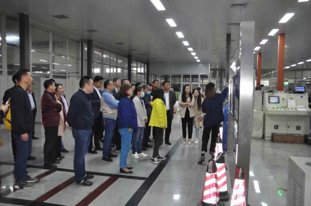 南京金陵金箔集團,金箔包裝，煙草包裝、食品包裝、藥品包裝、社會包裝、工業(yè)包裝