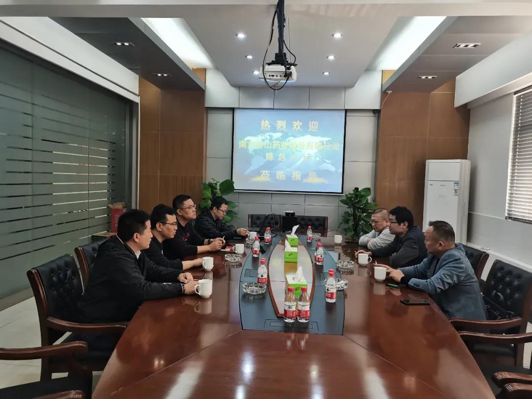南京金陵金箔集團,金箔包裝，煙草包裝、食品包裝、藥品包裝、社會包裝、工業(yè)包裝