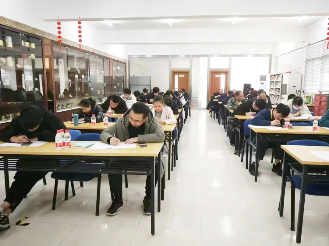 南京金陵金箔集團,金箔包裝，煙草包裝、食品包裝、藥品包裝、社會包裝、工業(yè)包裝