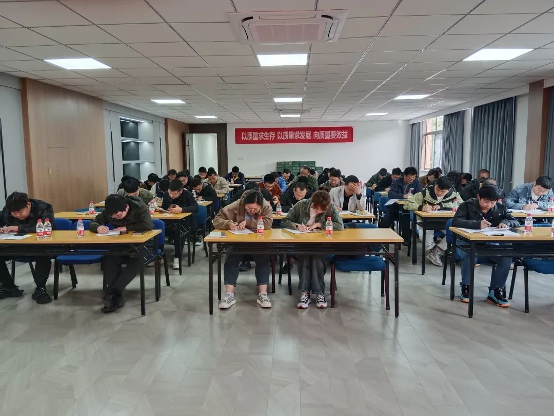 南京金陵金箔集團,金箔包裝，煙草包裝、食品包裝、藥品包裝、社會包裝、工業(yè)包裝