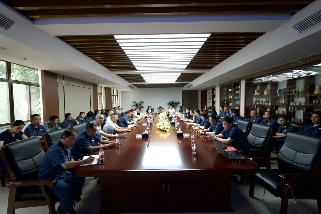 南京金陵金箔集團,金箔包裝，煙草包裝、食品包裝、藥品包裝、社會包裝、工業(yè)包裝