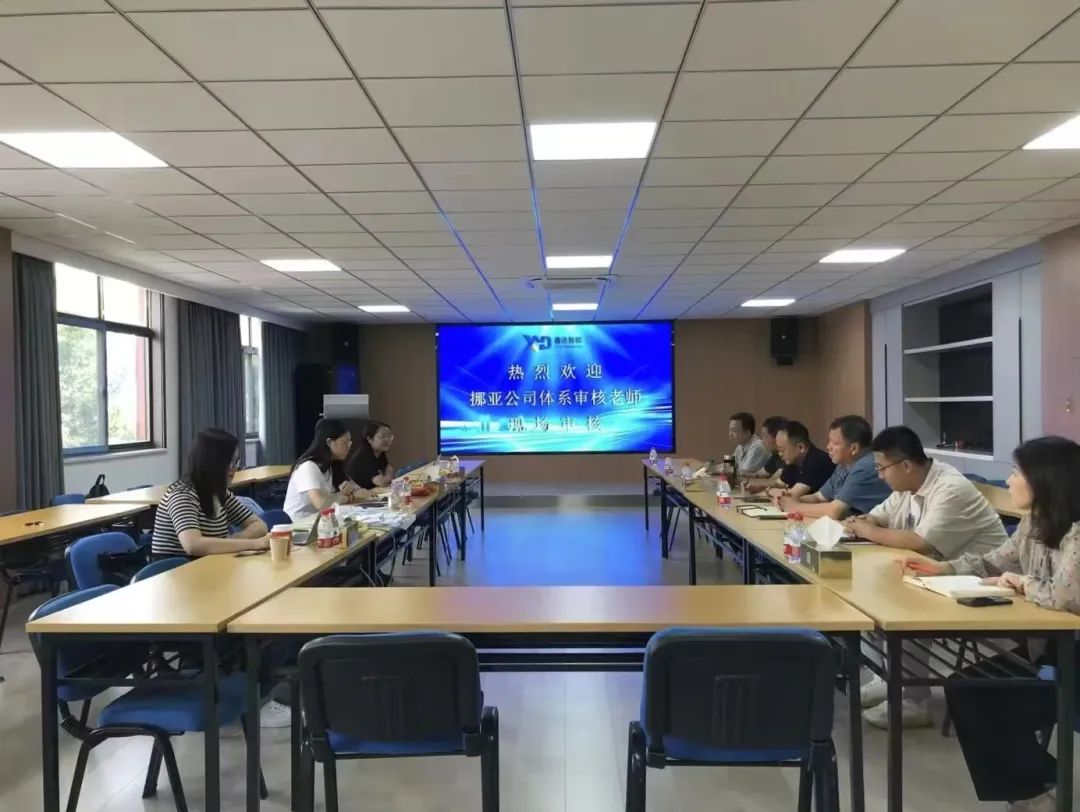 南京金陵金箔集團(tuán),金箔包裝，煙草包裝、食品包裝、藥品包裝、社會(huì)包裝、工業(yè)包裝