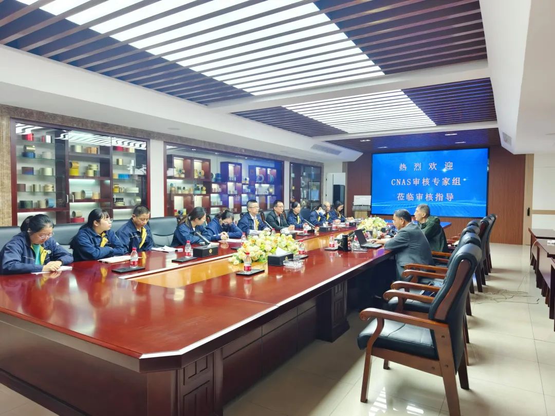 南京金陵金箔集團,金箔包裝，煙草包裝、食品包裝、藥品包裝、社會包裝、工業(yè)包裝
